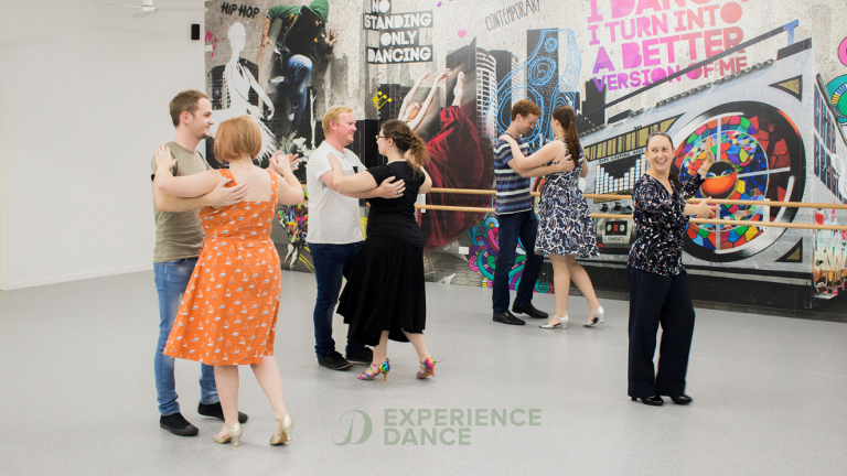 mirror photo wm 768x432