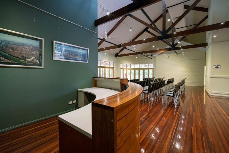 Riverside Gardens 122 768x512