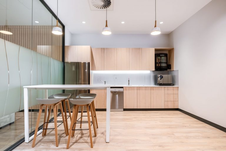 Regus Townsville 5704 Northtown Australia Kitchen2 Without People 768x513