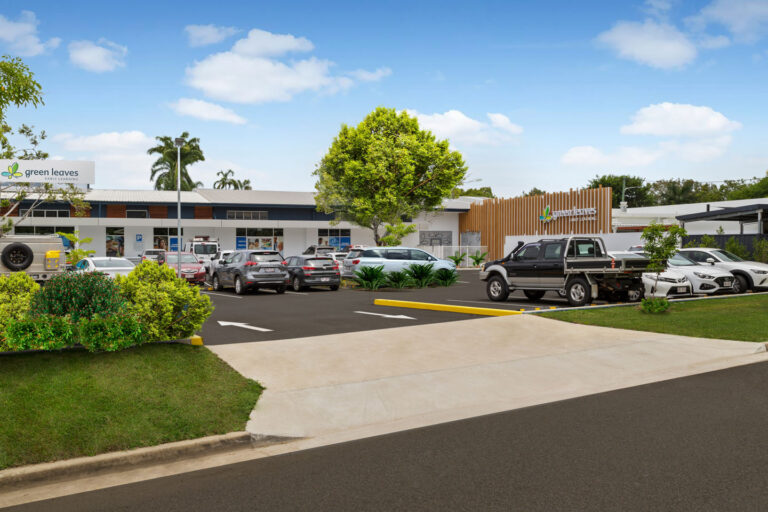 Hyde Park Gallery Image 1440x960 Centre Photo 768x512